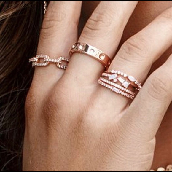 Dainty Cubic Zirconia with Baguette Ring Gold-NWT- sz 6 or 7 - Picture 4 of 4